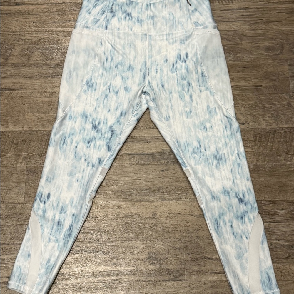 CALIA by Carrie Underwood Blue and White Leggings - Picture 3 of 5
